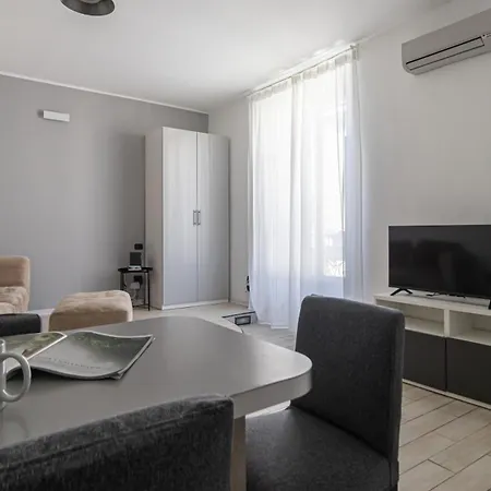 Italianway - Porta Ticinese 83 Milan