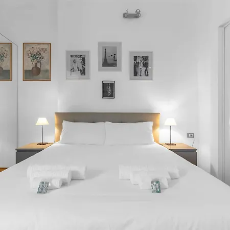 Апартаменты Dreaming With Parking L25