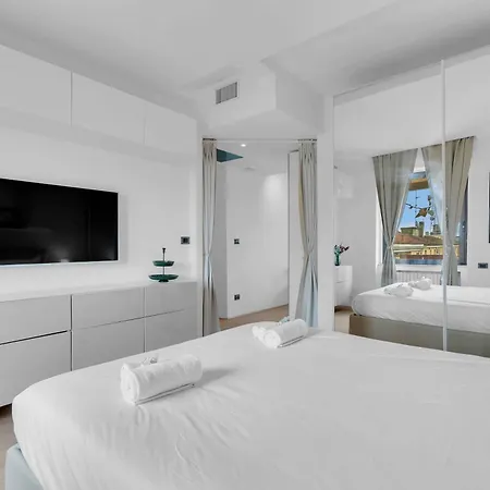 Dreaming With Parking L15 밀라노