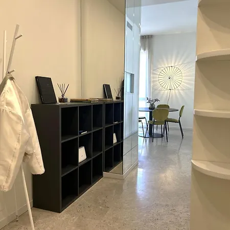 Lejlighed Fifty Eight Missori Three Bedrooms *