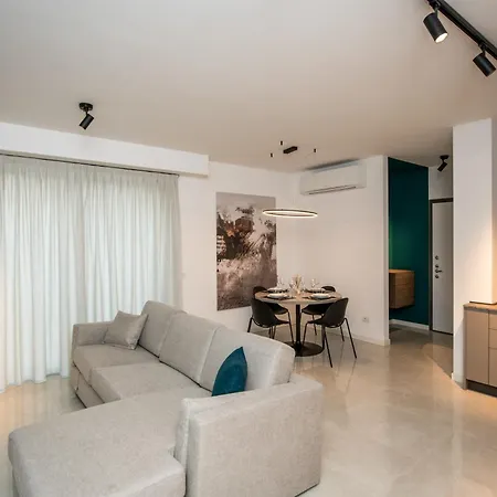 Compagnoni Luxe - & Wellness * Milánó