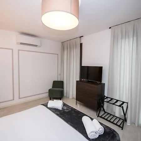 Compagnoni Luxe - Terrace & Apartment *