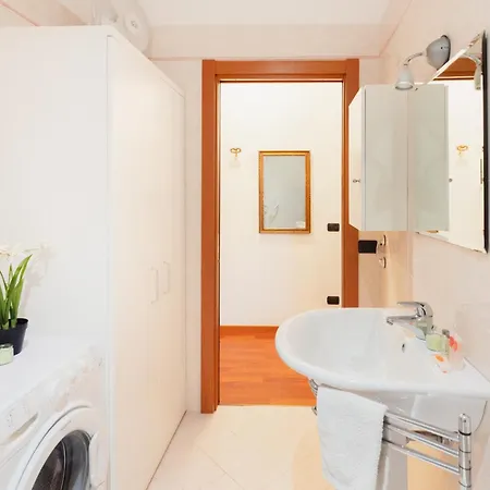Gohost - Lovely Flat Near The Thermae And Fondazione Prada * Milan