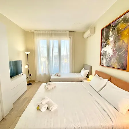 公寓 1 Min Castle - 7 Min Cathedral On Walk Prestige *