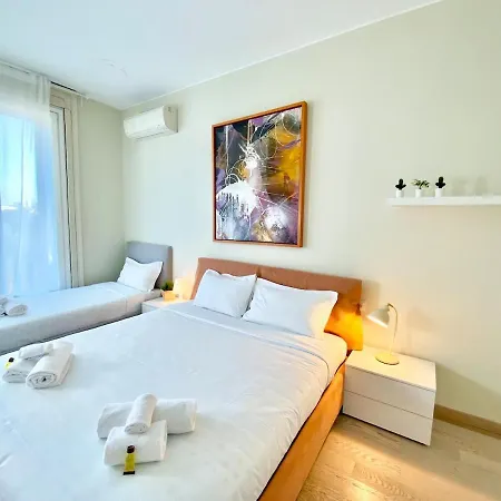 1 Min Castle - 7 Min Cathedral On Walk Prestige *