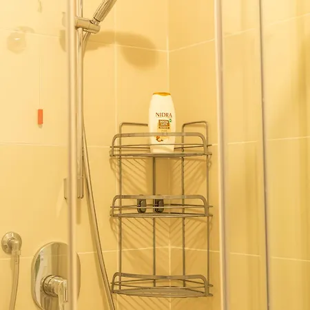 Prime Living - Sui Navigli * Milan