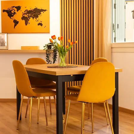 Prime Living - Gold Sui Navigli Milánó