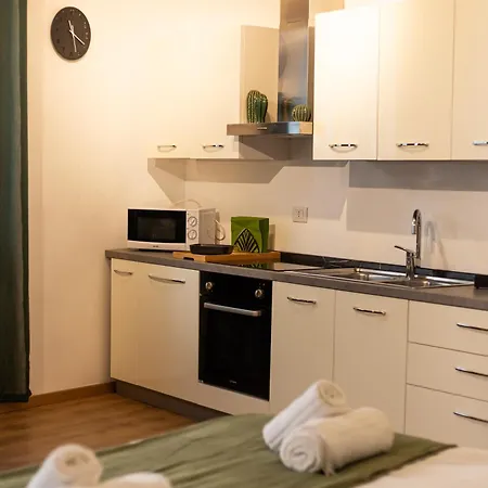 Prime Living - Sui Navigli Apartment Milan