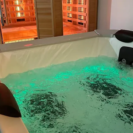 Apartamento Luxury Oasis In Duomo Jacuzzi Sauna