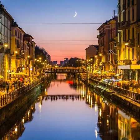 Luxury Oasis In Duomo Jacuzzi Sauna Apartamento *