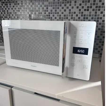 Wonderful In Porta Garibaldi,moscova Apartment