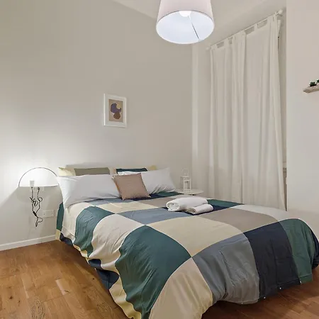 Milan's Navigli Nest *