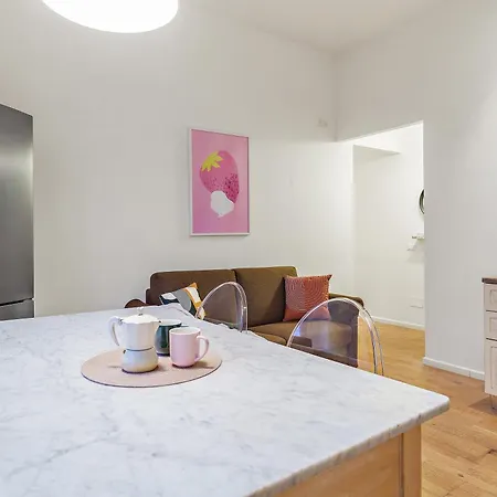 Milan's Navigli Nest