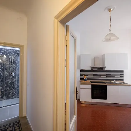 Moderno Trilocale In Zona Navigli *