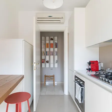 Apartman Arco Della Pace - Ampio Bilocale *