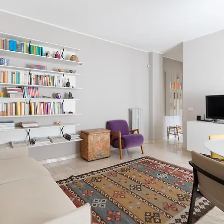 Apartman Arco Della Pace - Ampio Bilocale