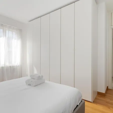 Arco Della Pace - Ampio Bilocale * Mailand