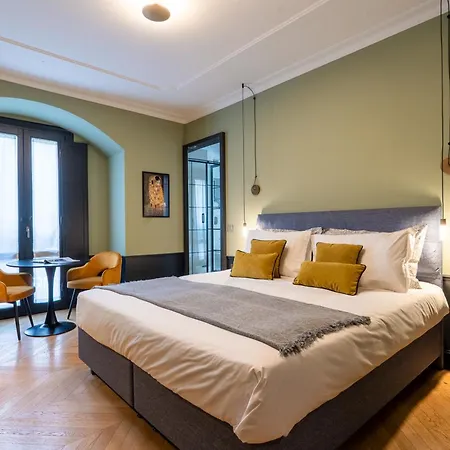 Guesthost - Brera Exclusive And Milaan