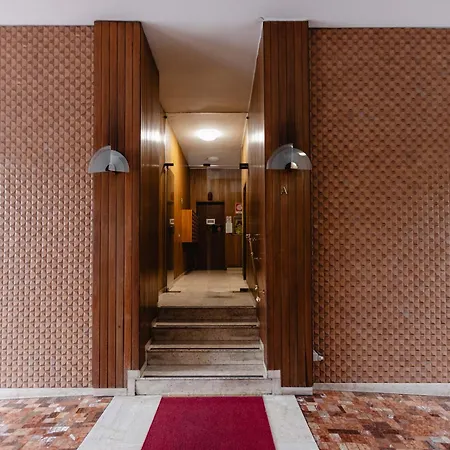 Bacio Di Velluto Vicino Metro Apartament Mediolan