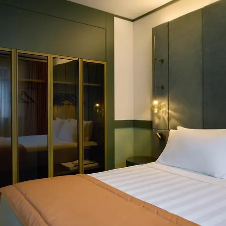 Fifty House Cellini Hotel 5*