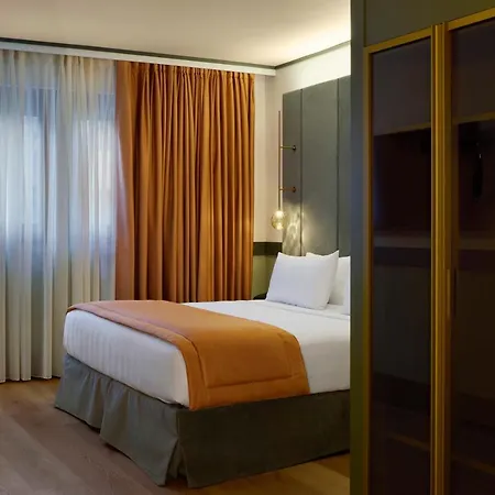 Fifty House Cellini 5*