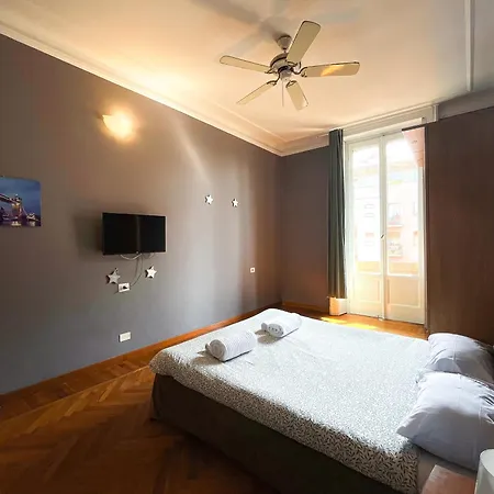 Viale Lunigiana Station Big House - 6 People Apartmán *