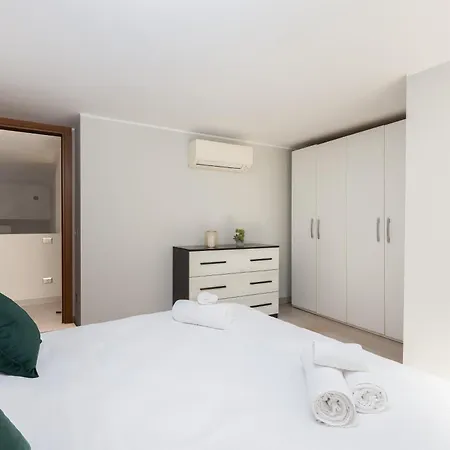 Con Metro Diretta 10 Minuti Duomo Apartmán Milán