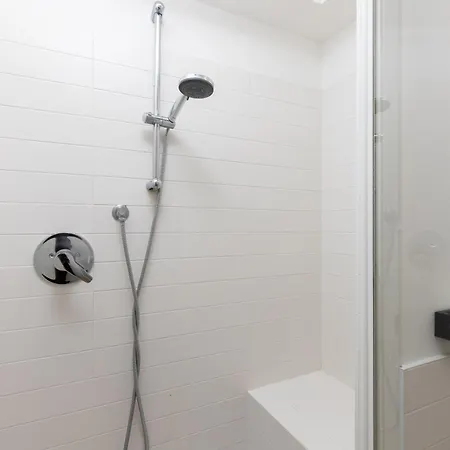 Con Metro Diretta 10 Minuti Duomo