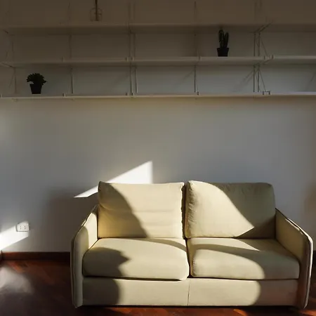 Tavazzano 10 - At Your Place アパート *