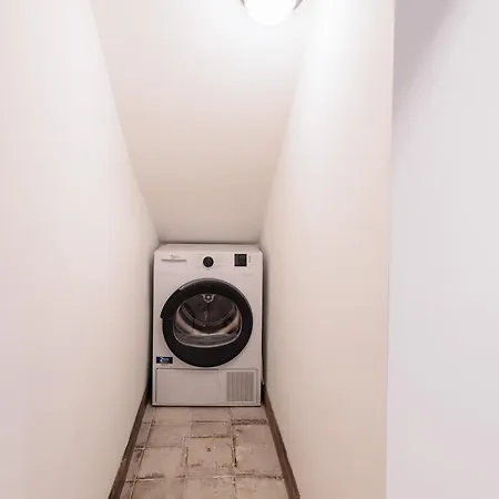 Urban House - Darsena Navigli Center Apartmán