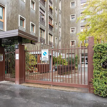 公寓 Wonderful Three-room Just Few Minutes Away From Mm Tricolore *