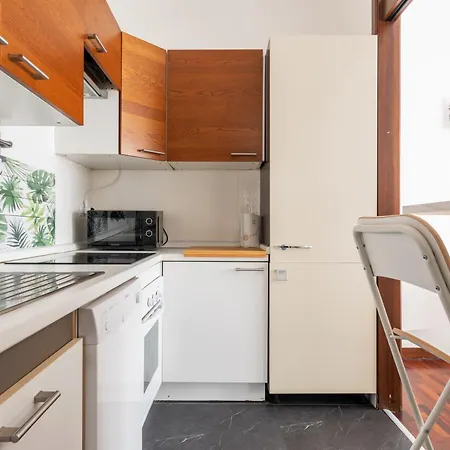 Wonderful Three-room Just Few Minutes Away From Mm Tricolore 公寓