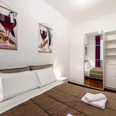 Boheme, 15 Min To Duomo Apartment Milan