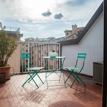 Penthouse With Panoramic Terrace - Design And Luxury