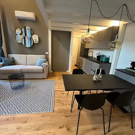 Oasi Tranquilla E Moderna Sui Navigli Апартаменты Милан