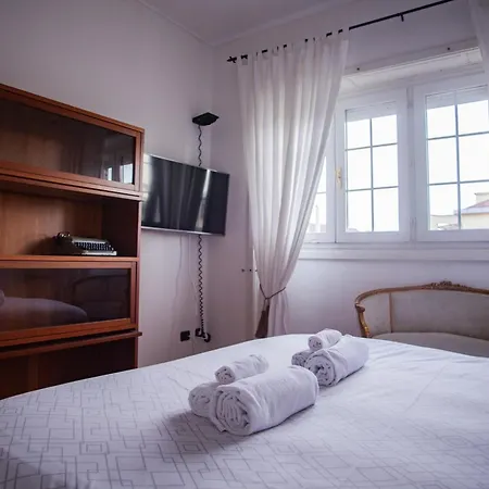 公寓 Iconic Luxury Penthouse In The Heart Of 米兰