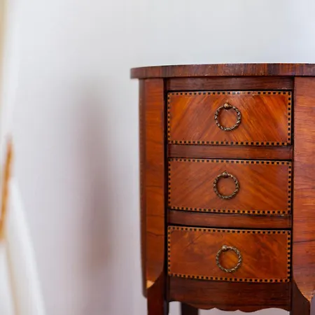 Iconic Luxury Penthouse In The Heart Of *