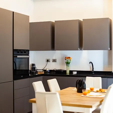 Design & Luxury With Garden In San Senatore *