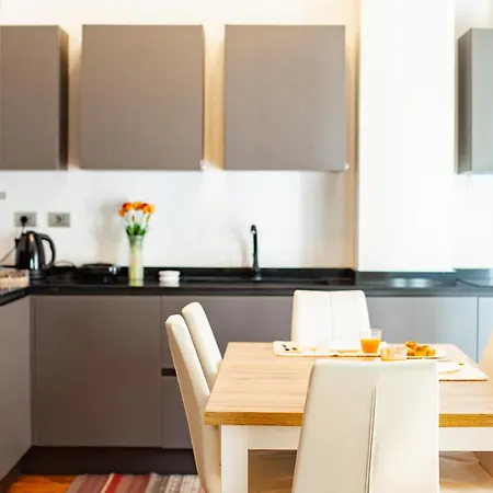 Design & Luxury With Garden In San Senatore Appartement Milan