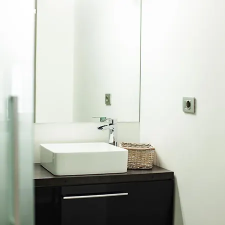 Design & Luxury With Garden In San Senatore *