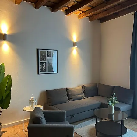 Navigli Darsena - Luxury With Balcony Lejlighed *