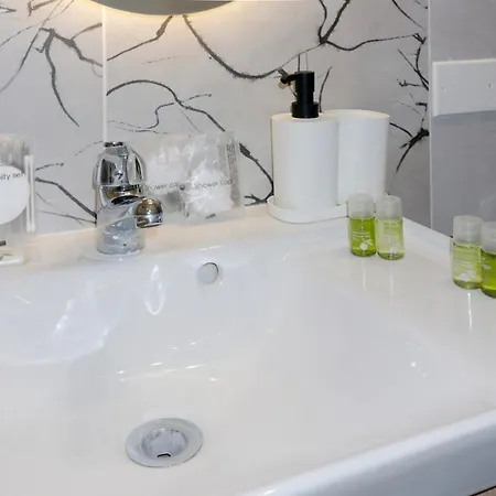 شقة Metro M1 ميلان