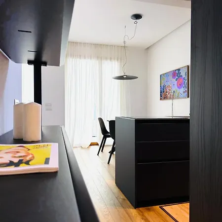 Comecasa Modern Retreat Gym & Style 아파트 *