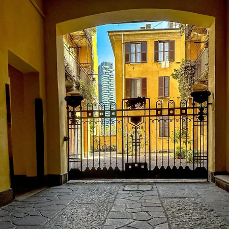 Castillia 22 - Terrazza Sul Bosco Verticale شقة *