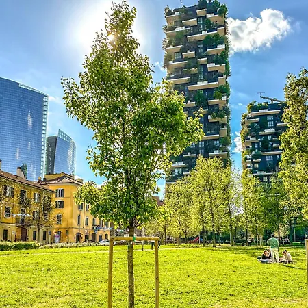 شقة Castillia 22 - Terrazza Sul Bosco Verticale