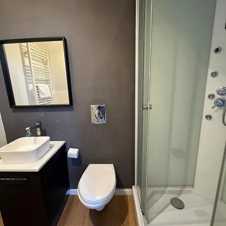 Lejlighed Penthouse 5 Minutes From Duomo *