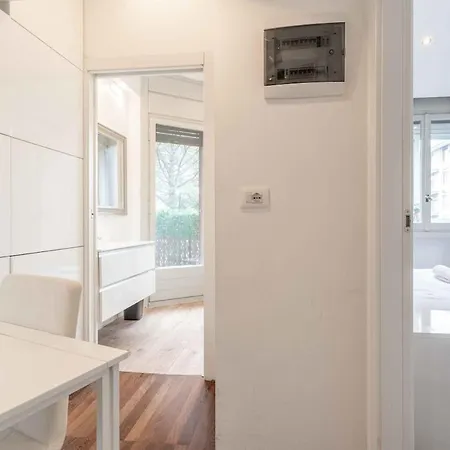 Marenco - Pagano Red Line - Free Wifi ميلان