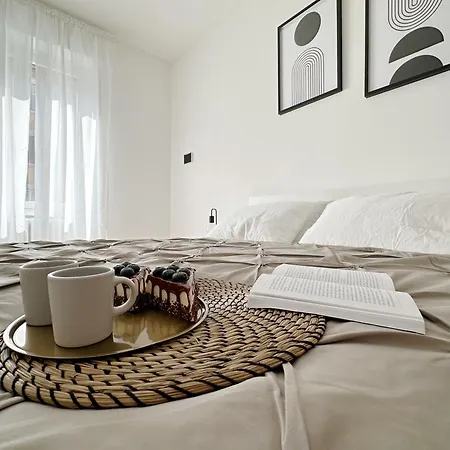 I Host - Villoresi 5