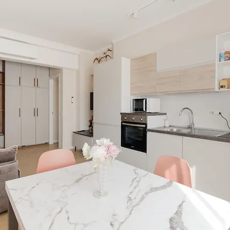 Lambrate - Citta Studi - Accogliente Trilocale * Милан