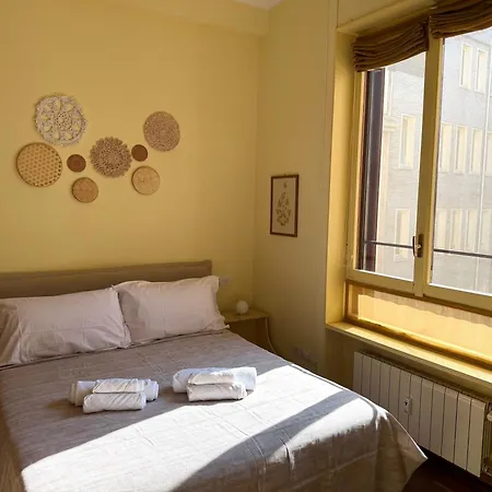 Urban Jungle 5 - Montenapoleone 밀라노